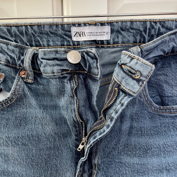 Zara High-Waisted Full Length Straight Leg Jeans - Size 29 (CA 8) - Picture 8 of 10